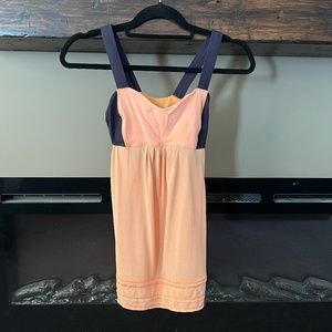 Lululemon tank top navy and coral size 4